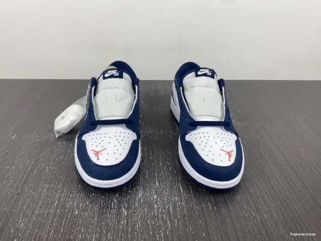 HYPE Navy 1 SB CJ7891-400 Midnight Low Jordan 0509